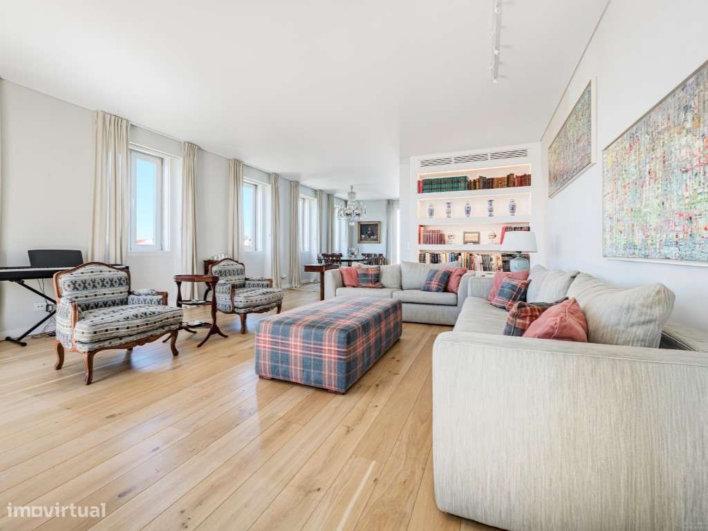 Arrendamento T4,, luz natural, terraços. Condominio na Lapa - Grande imagem: 3/27