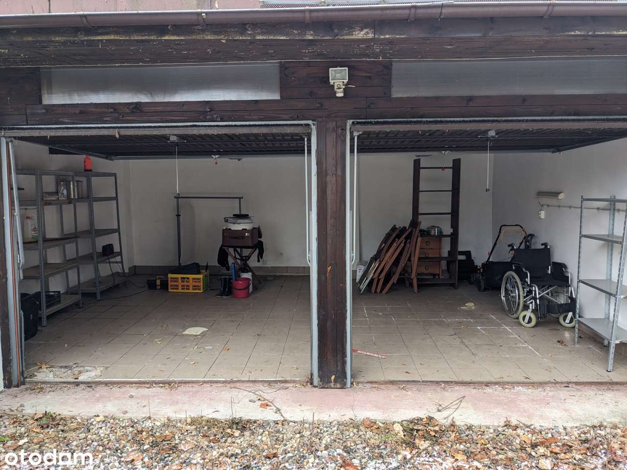 Garaż na wynajem w Bałutach – 25 m²