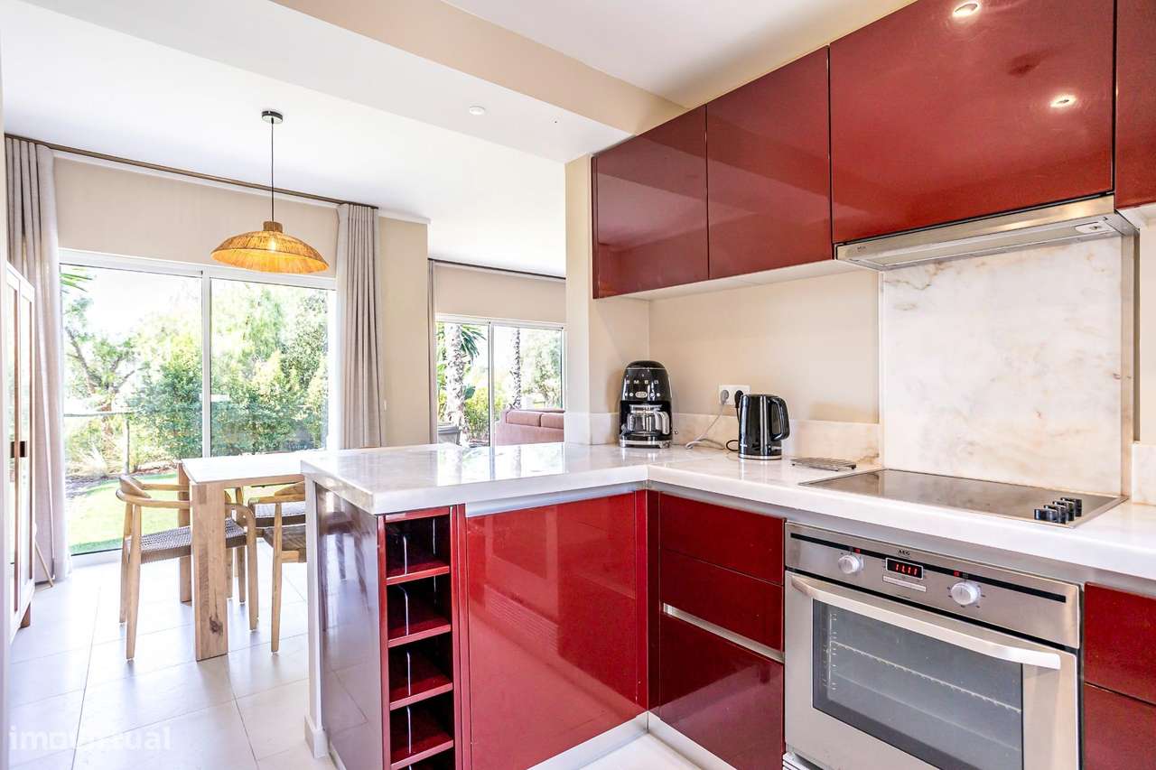 Conforto e Exclusividade: Moradia em Condomínio Privado-14