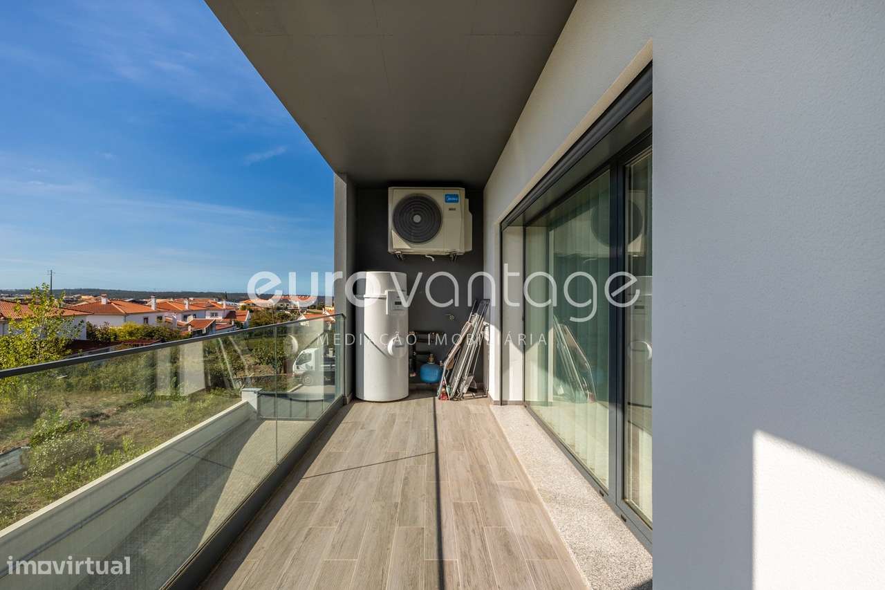 Apartamento T3 de Excelentes áreas-28