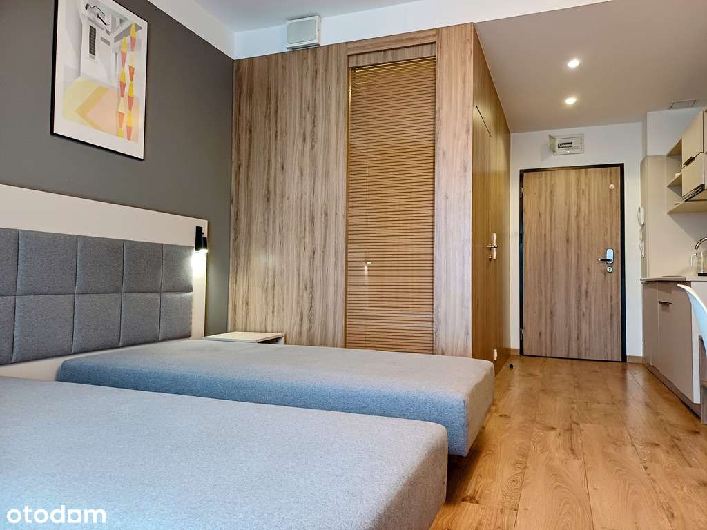 Duża kawalerka z miejscem parkingowym Wolska 165 - Pełny obrazek: 2/9