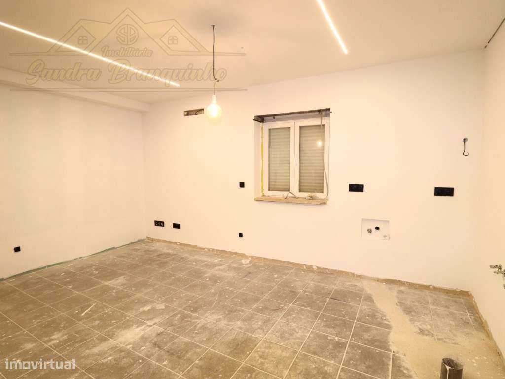 Apartamento T1 COMPLETAMENTE NOVO-14