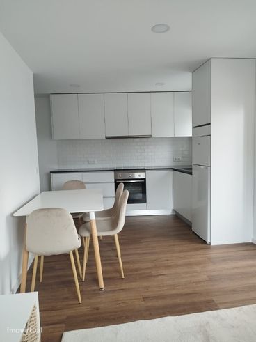 Prédio habitacional com 5 apartamentos arrendados-13
