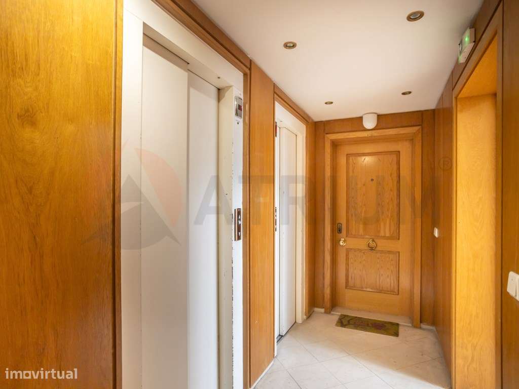 T2 com 91 m² no Bairro Afonso Costa-3