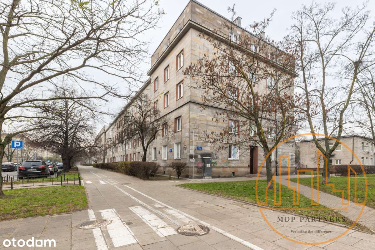 Oddzielna kuchnia | Z potencjałem | Plac Hallera-11