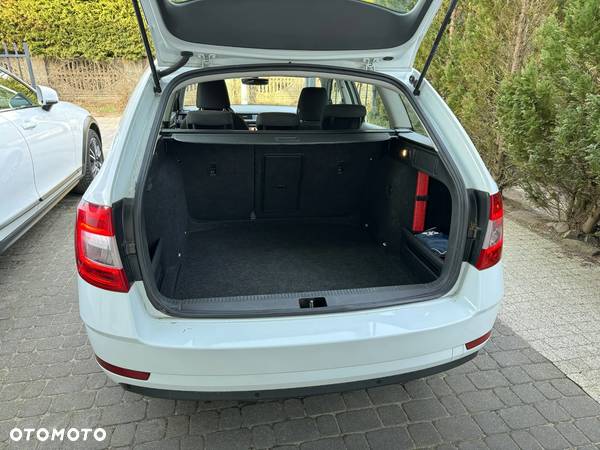 Skoda Octavia 1.6 TDI Style - 10