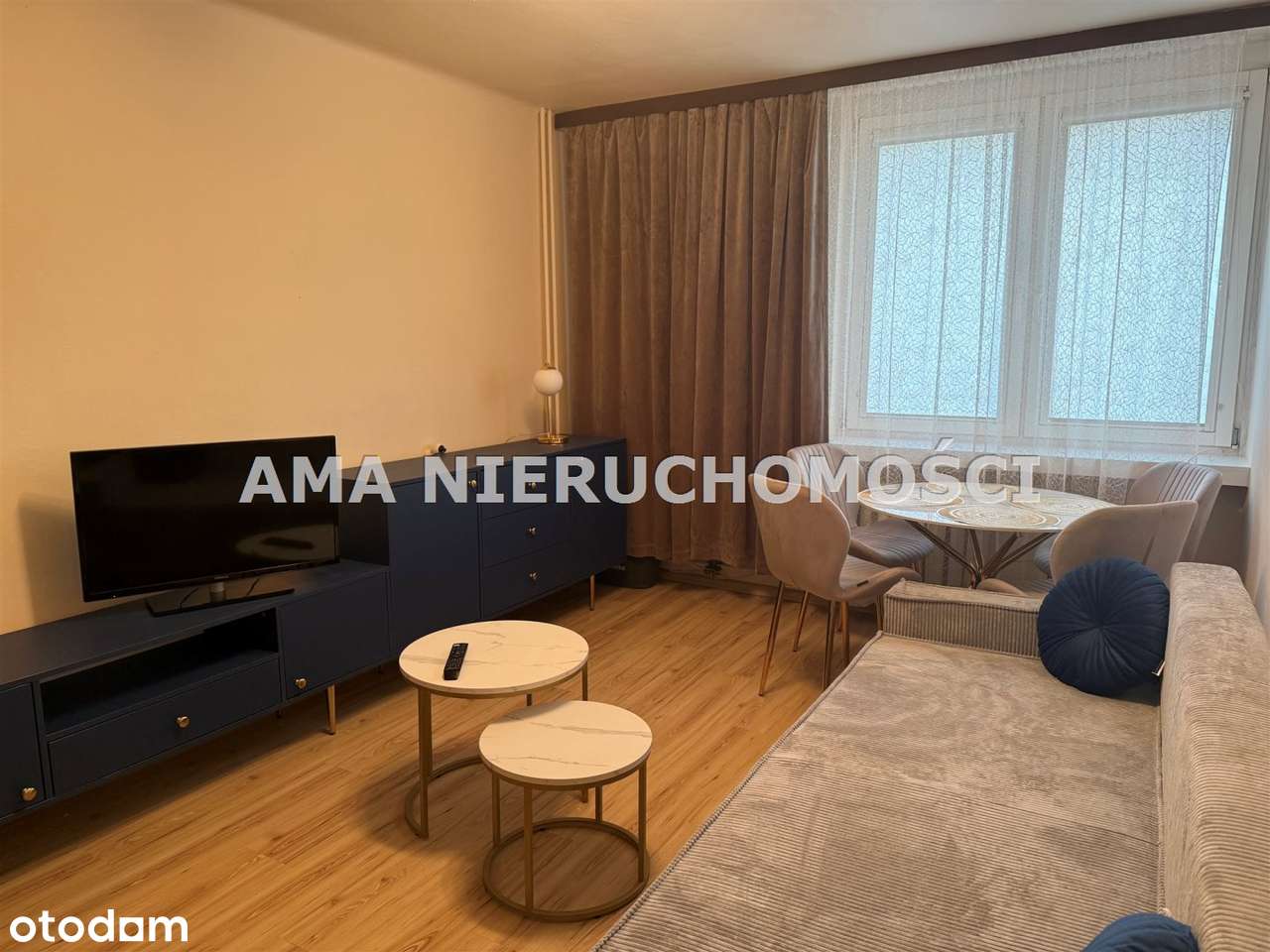 Odnowione, 2-pokojowe mieszkanie w centrum miasta - Pełny obrazek: 2/14