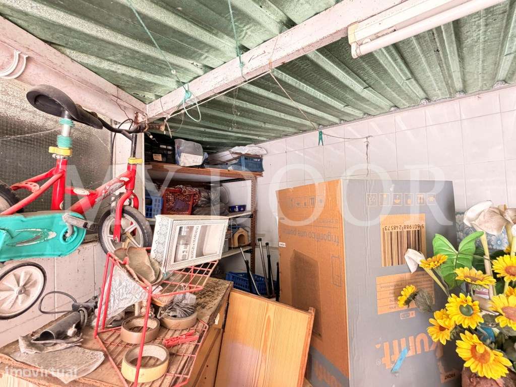 Apartamento T2 - Moscavide - Obras Totais - RCH c/ Terraço-5