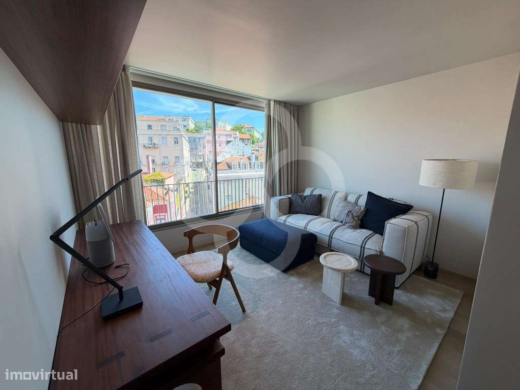 Apartamento T2 no icónico e impressionante edifício Nau em Lisboa-8