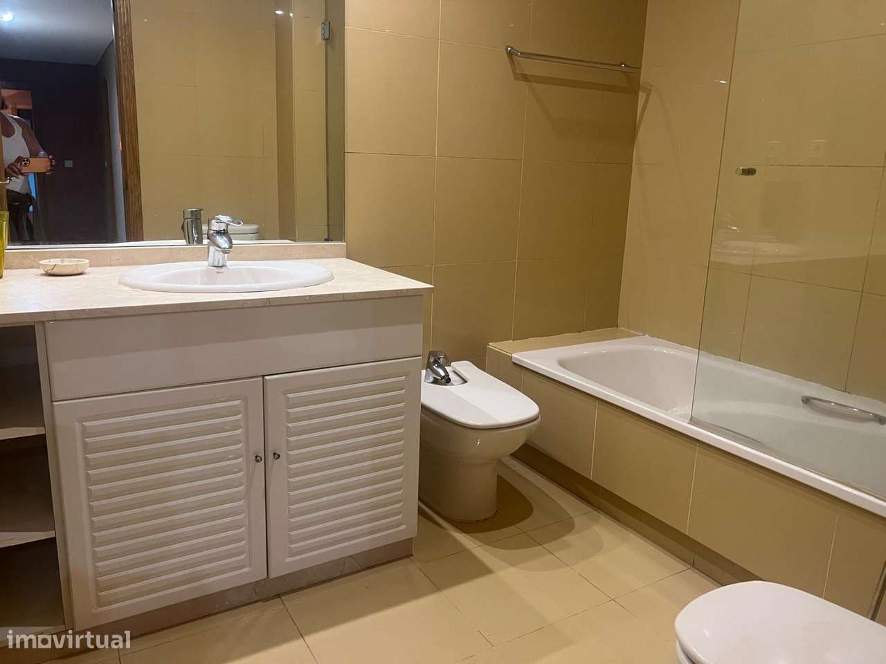 T2 luxuoso próximo da praia-16