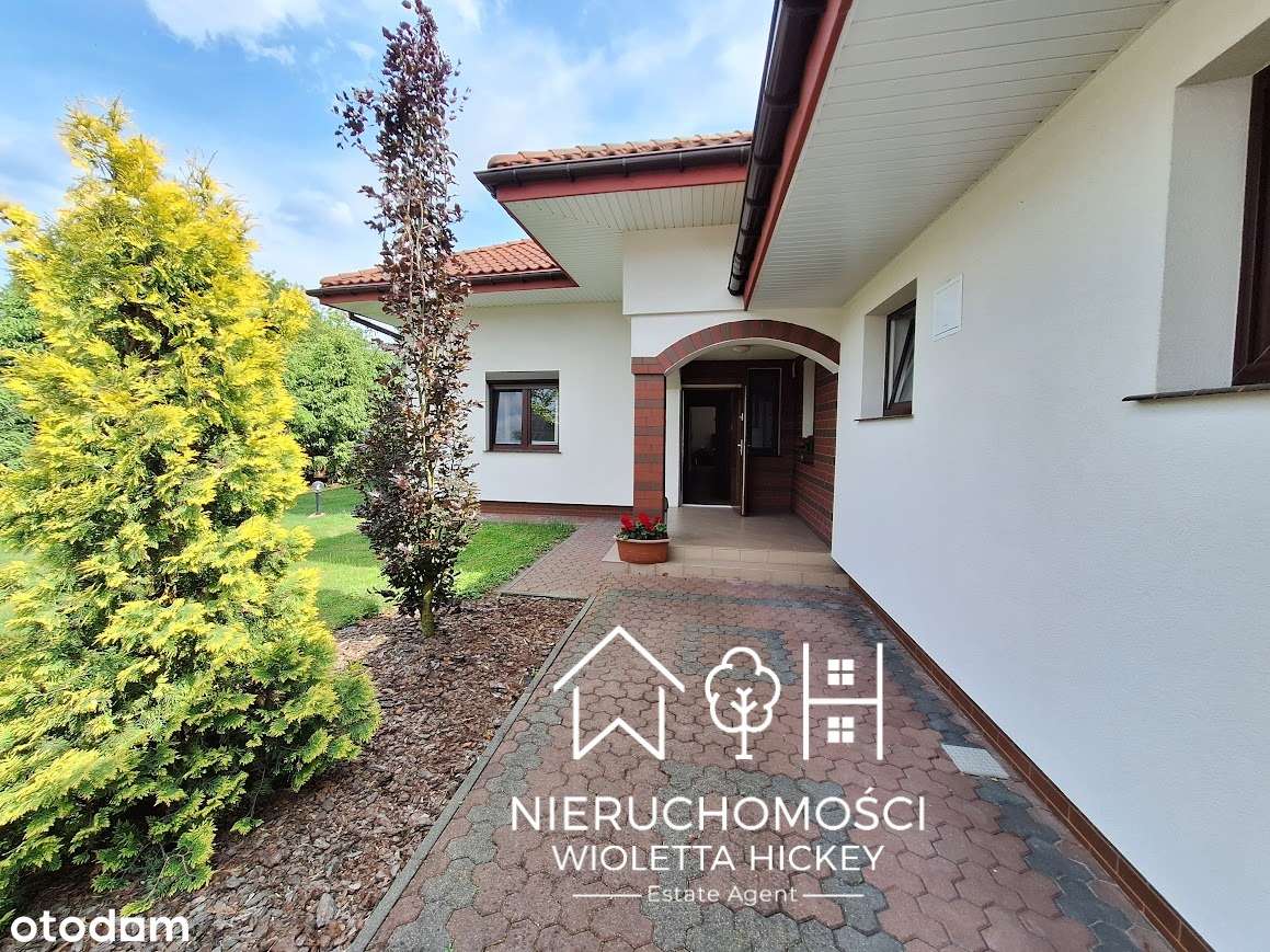 Piękny dom z dużym ogrodem i potencjałem Łąck, 2 niezależne części!-17