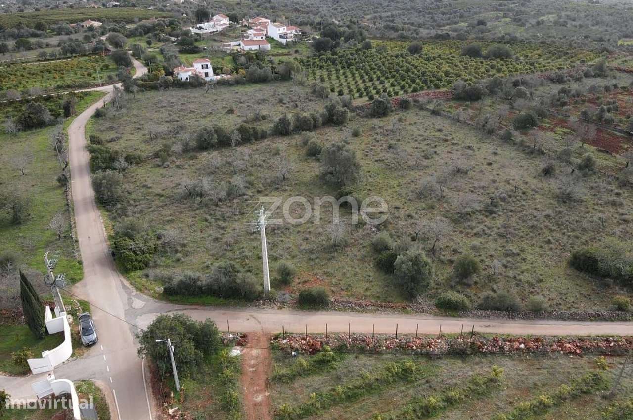 Terreno Rústico plano com 3.280m2 em Filipes, Messines - Grande imagem: 2/18