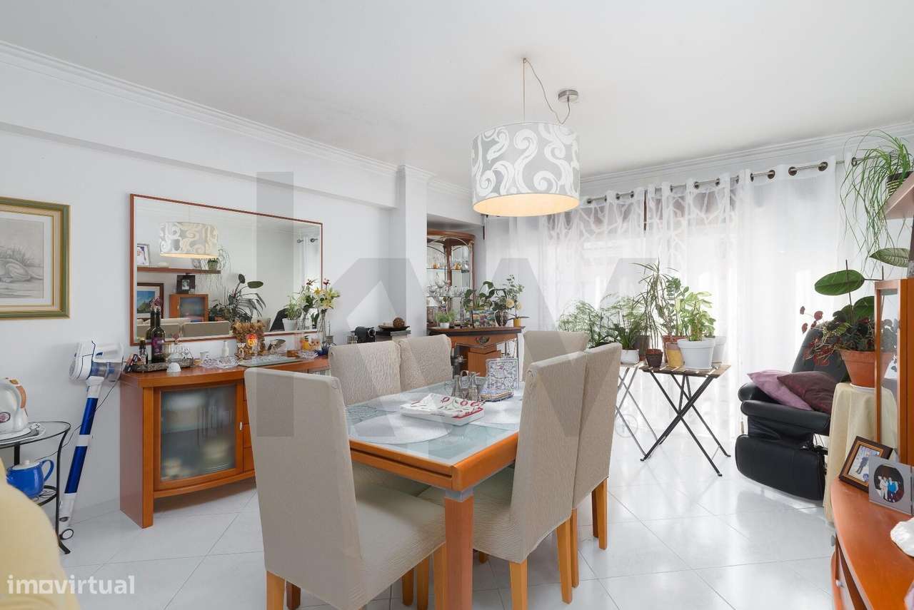 Apartamento T3 com Box e Arrecadação – Massamá, Sintra - Grande imagem: 5/33