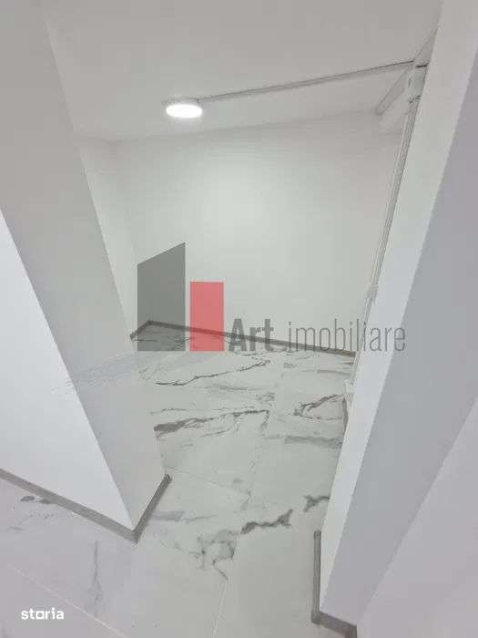 Spatiu comercial de inchiriat in zona 1 Mai/Domenii/Mihalache/- 0 Comi - Imagine principală: 4/6