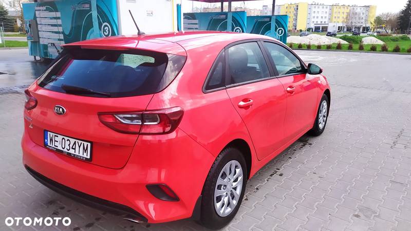 Kia Ceed 1.0 T-GDI M - 10