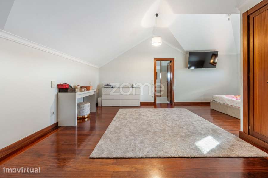 Moradia T3+1 Independente em Loureiro, Oliveira de Azeméis-26