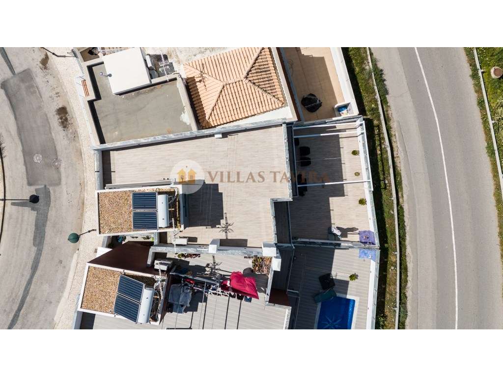 Moradia T3- Terraços- Garagem- Cave - Grande imagem: 4/60