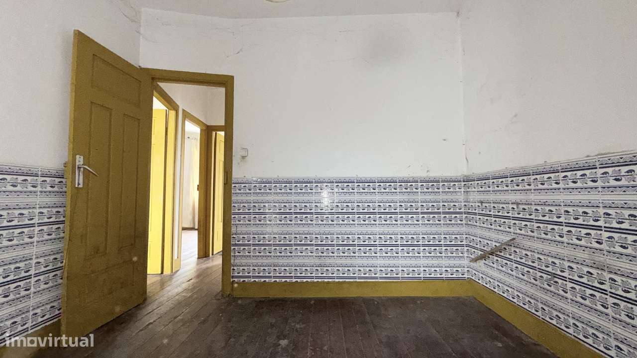 Moradia para remodelar em Ermesinde-19