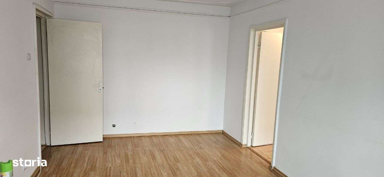 2 camere semidecomandat zona Milcov - Imagine principală: 5/10