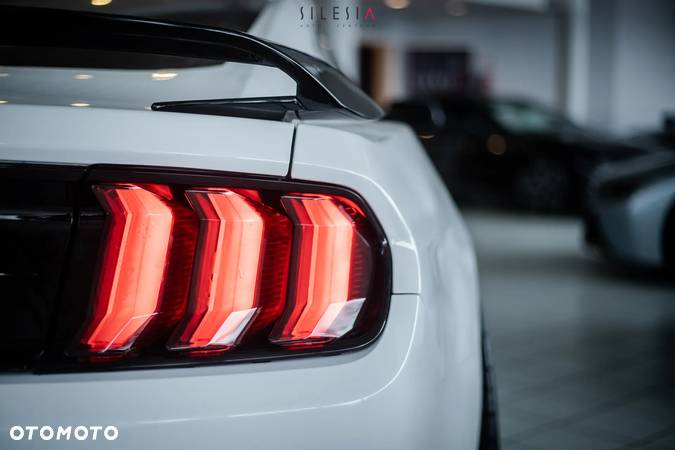 Ford Mustang 5.0 V8 GT - 7