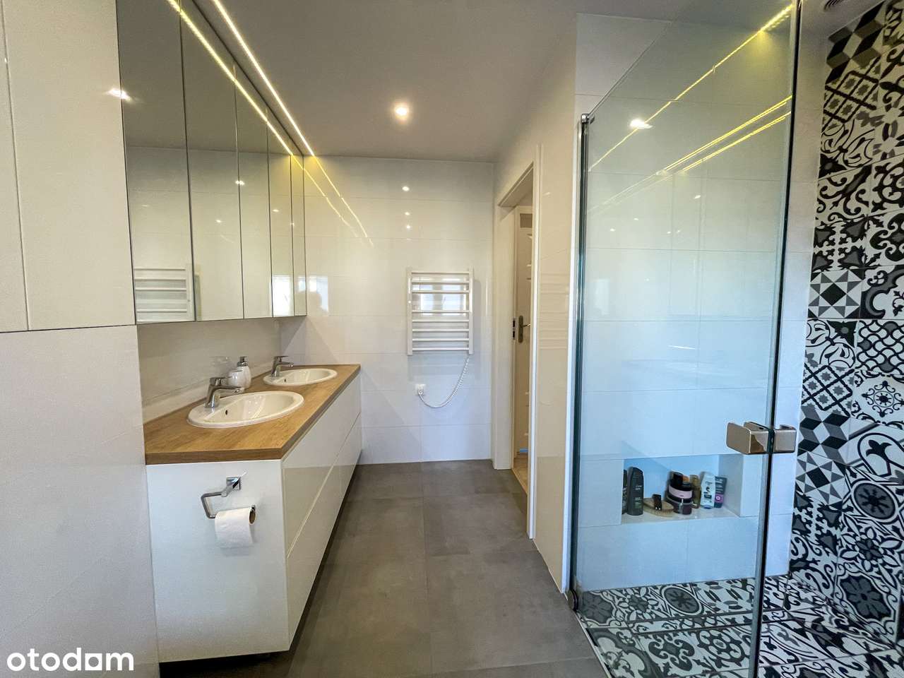 Stylowy i przestronny dom | 3 niezależne pokoje | ogród | garaż-17