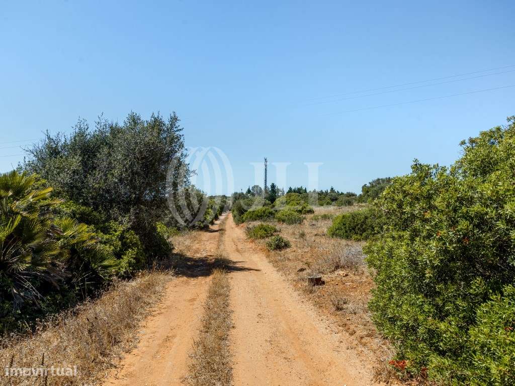 Terreno na Aldeia da Luz, Lagos, Algarve - Grande imagem: 4/26