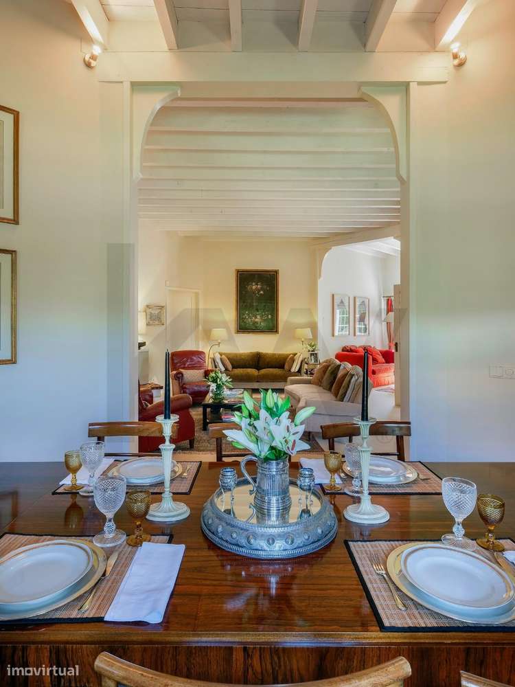 Exclusivo Chalé Octogonal dos Anos 40 no Coração do Triângulo Dourado-20