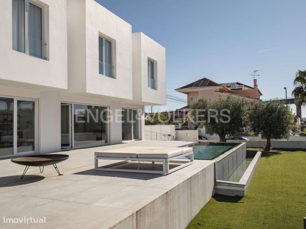 Moradia Comtemporânea T4 com Piscina - Pinheiro de Loures, Lisboa - Grande imagem: 5/39