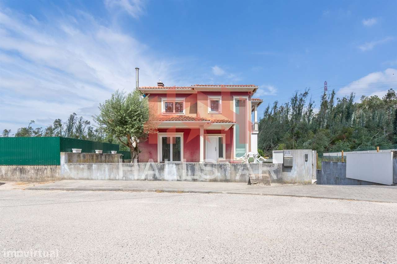 Moradia Isolada T3 / Lote com 900m2 / Janardo, Leiria-34