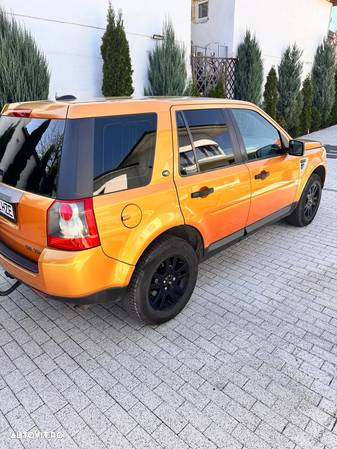 Land Rover Freelander 2.2 TD4 SE - 1