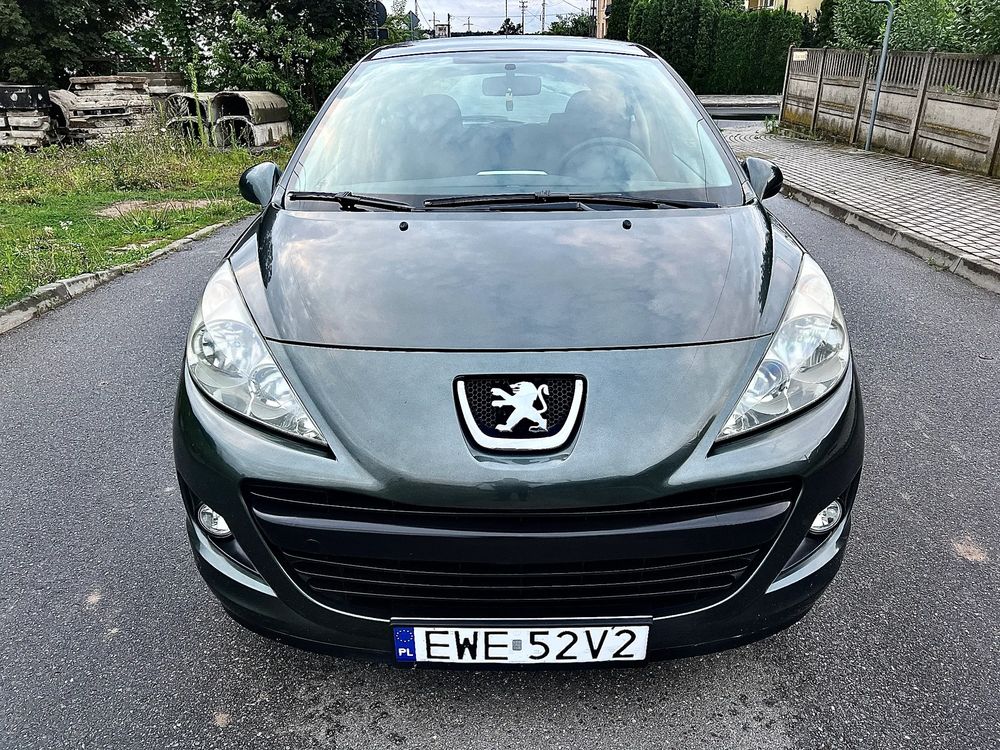 Peugeot 207 2010