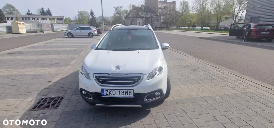 Peugeot 2008 1.6 VTi Allure - 24