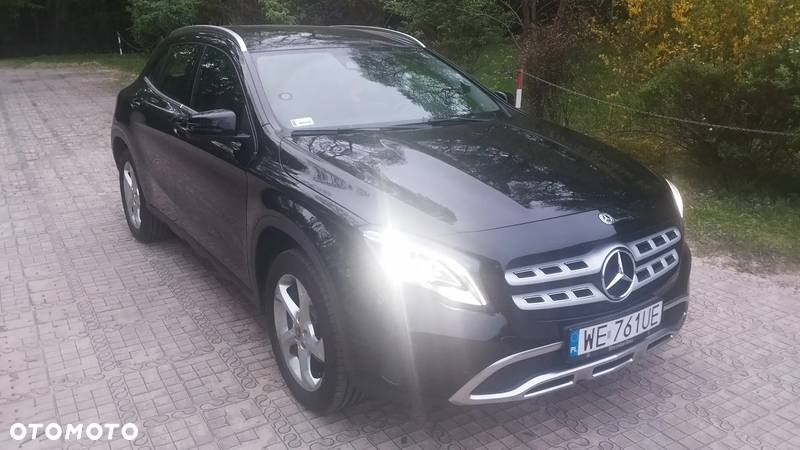 Mercedes-Benz GLA 200 7G-DCT Urban - 27