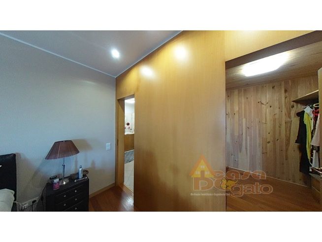 uma moradia única com um panorama ímpar-30