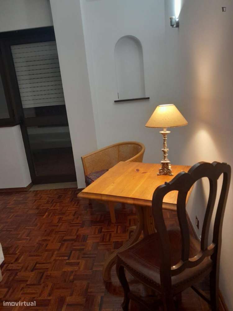 Quarto - localizado em Bairro do Sol Coimbra - Grande imagem: 4/10
