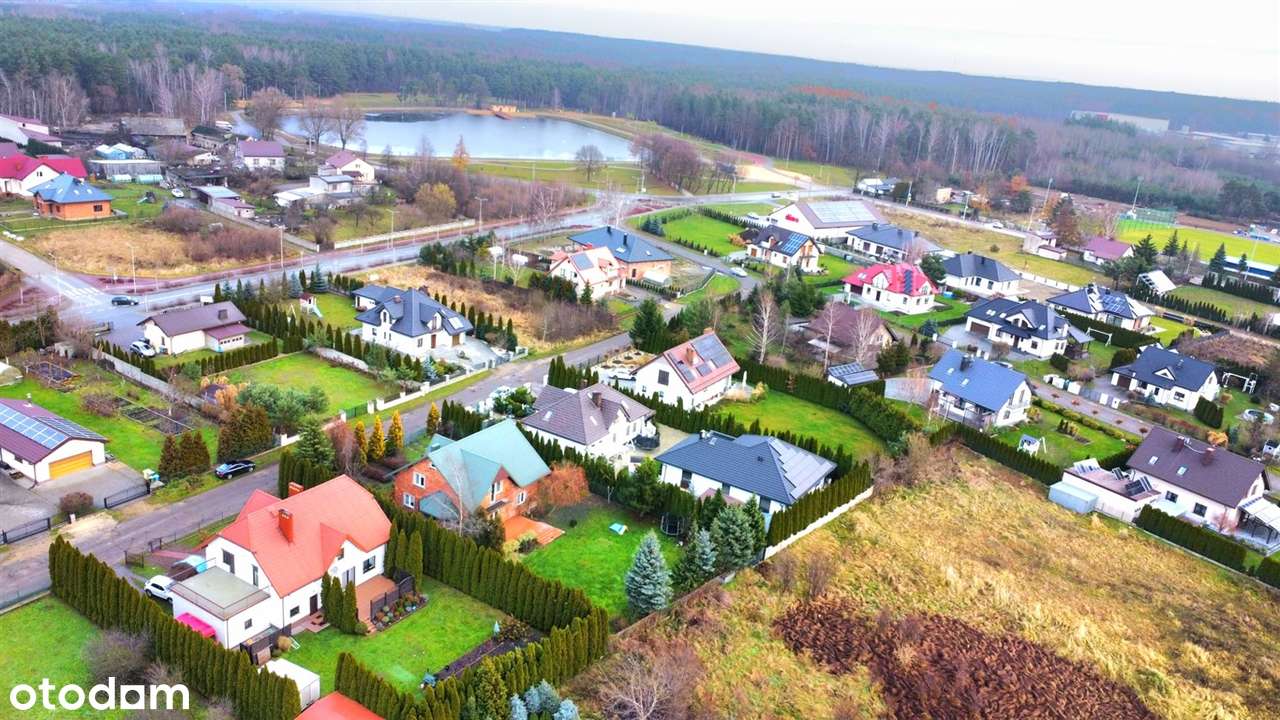 Dom  w doskonałej lokalizacji .-17