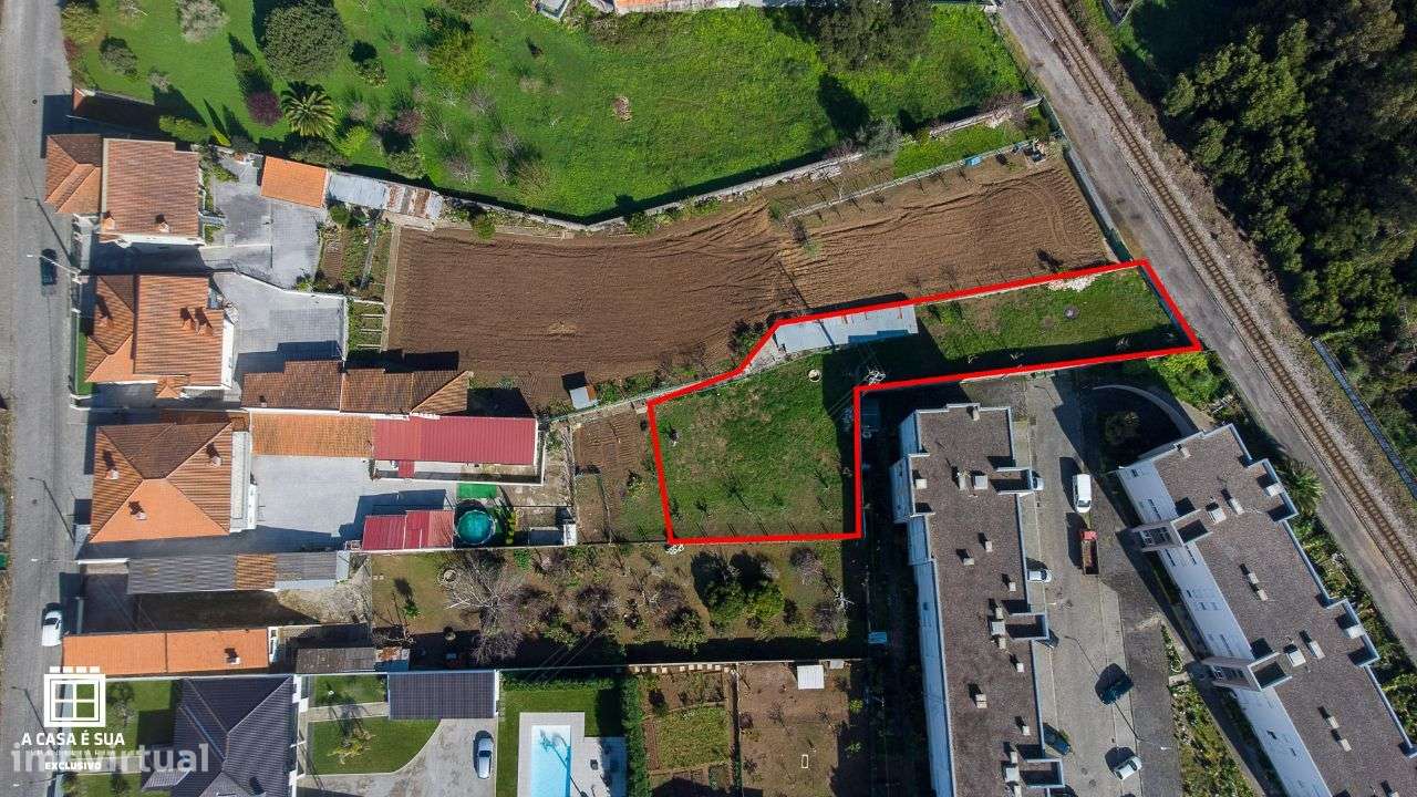 Terreno com 1.520 m2 em Paços de Brandão - Exclusivo - Grande imagem: 2/12