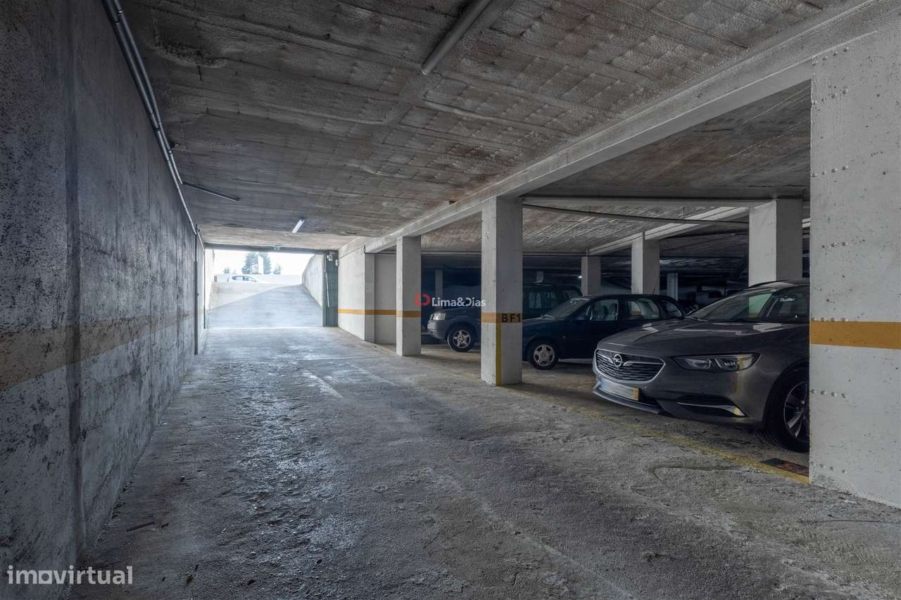 T-3 Duplex em Paredes-24