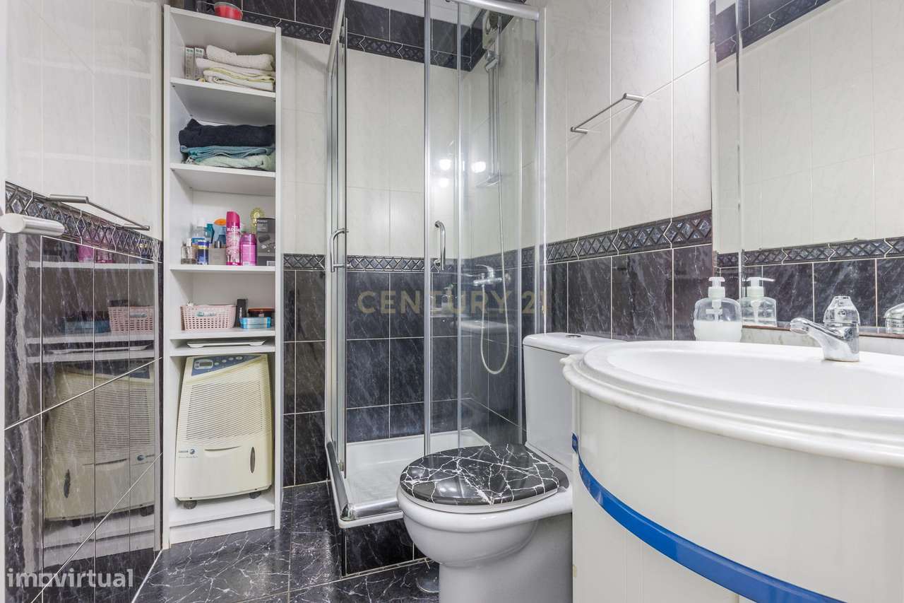 Apartamento T3 Moita em excelente localização-7