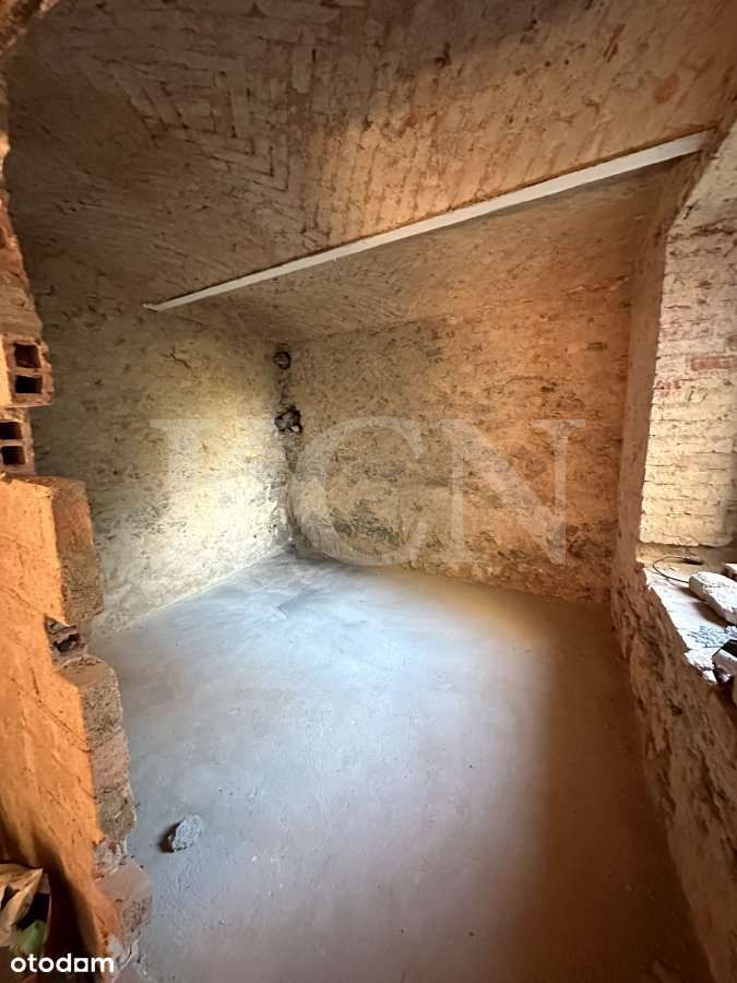 Dwa mieszkania w domu wielorodzinnym-5