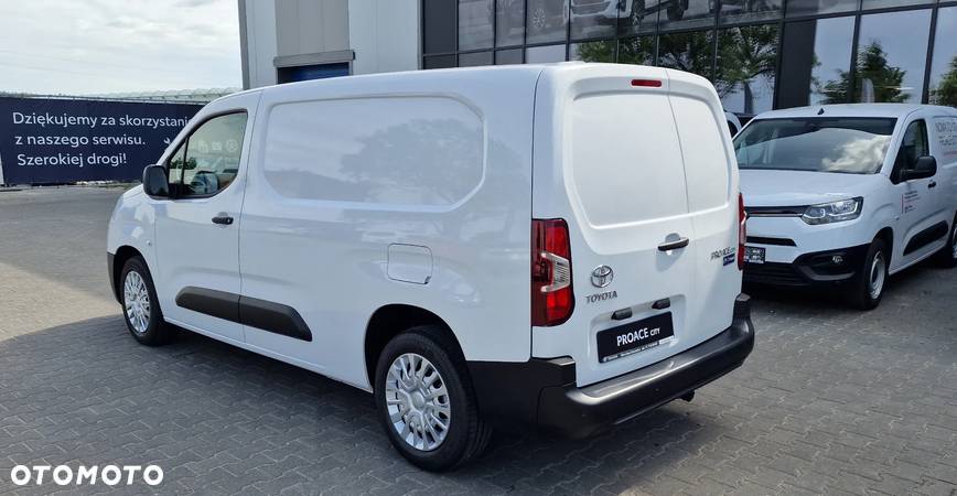 Toyota Proace City - 6