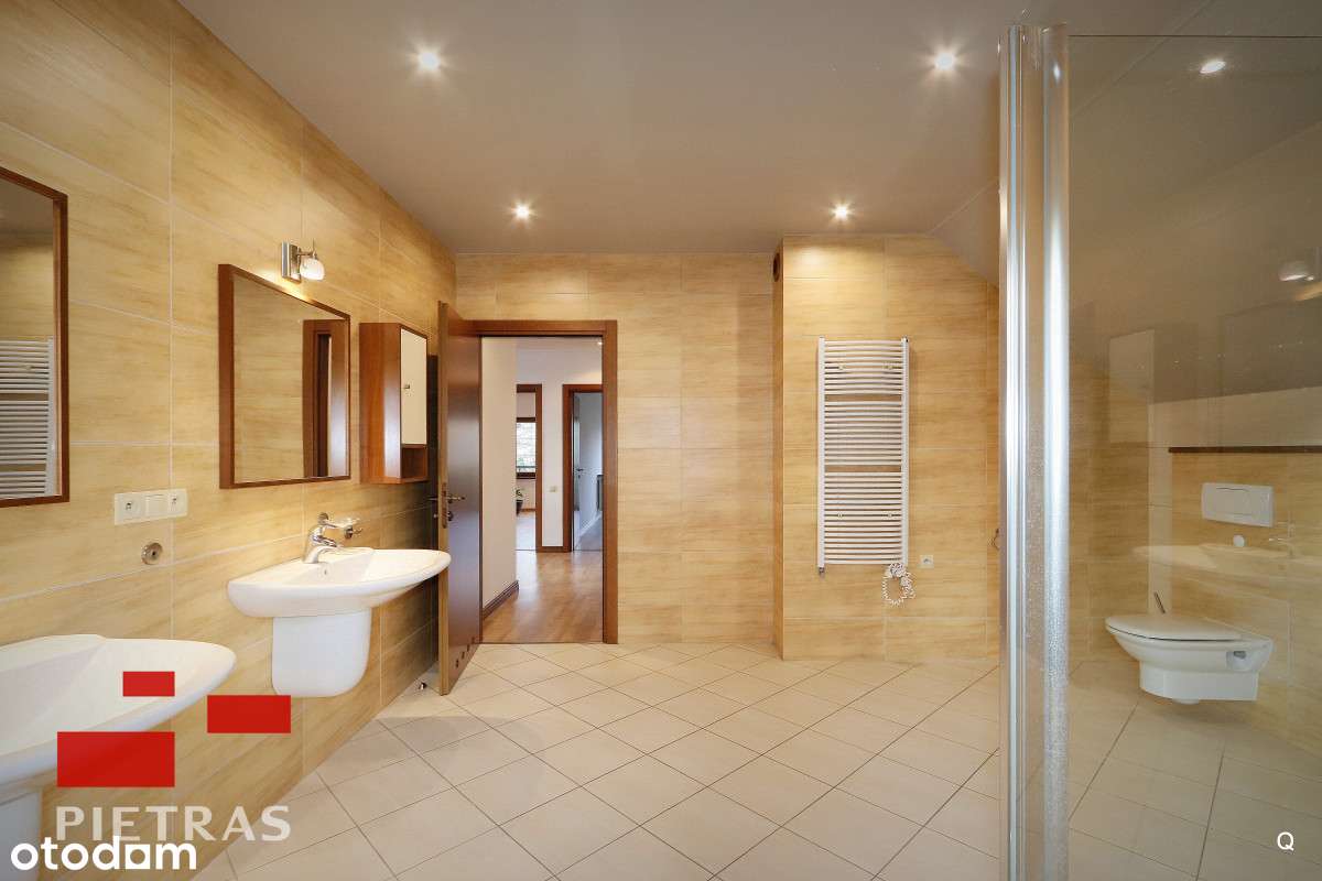 Komorniki, ul. Lipowa, dom z ogrodem-18