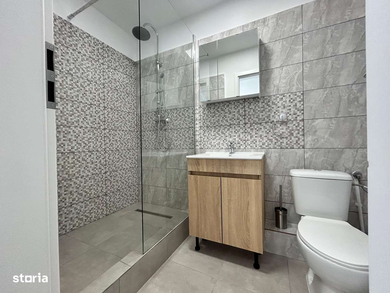 Garsonieră decomandată, renovată integral – 3 min metrou Piața Muncii-5