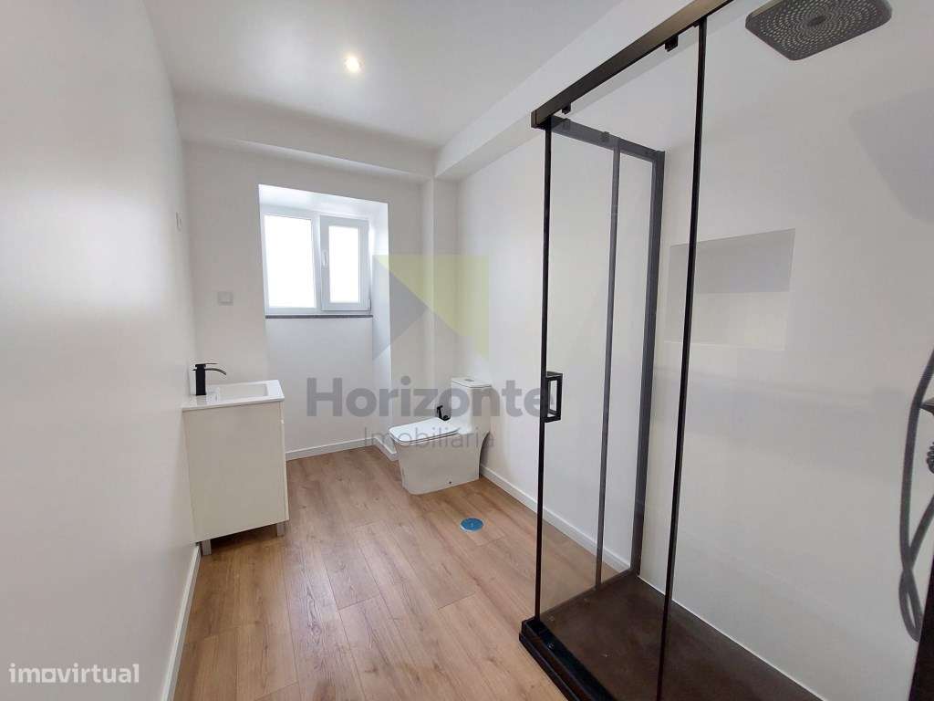 T4 Duplex Totalmente Recuperado no Centro Histórico de Portalegre-13