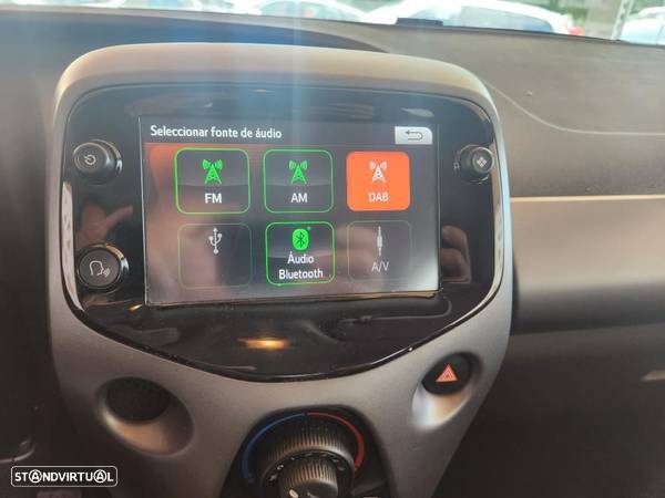 Toyota Aygo 1.0 X-Play+X-Touch - 17