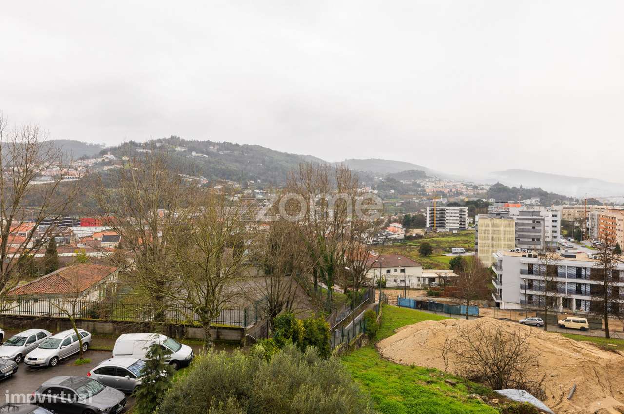 Apartamento T2 com duas frentes em Gualtar - Braga - Grande imagem: 4/33