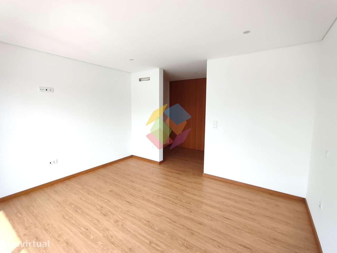 Magnífica Moradia T3 +1 em Stª. Maria da Feira-50