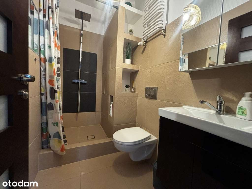 Przestrzenny apartament w Miasteczku Wilanów-19