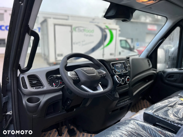 Iveco Daily - 12