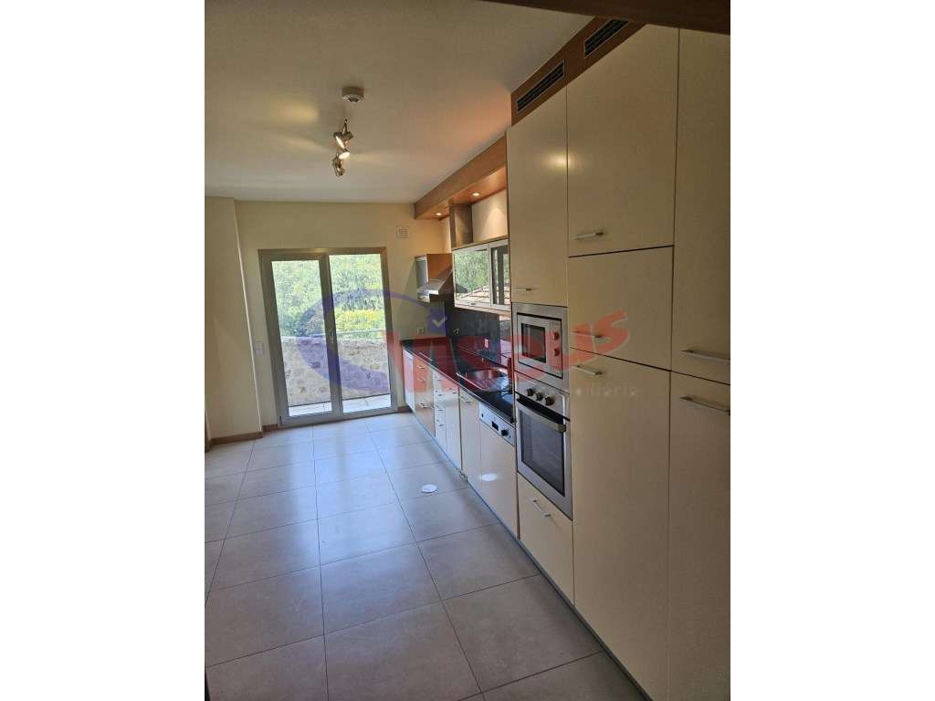 Moradia T3 + Salão Avintes - Grande imagem: 5/32